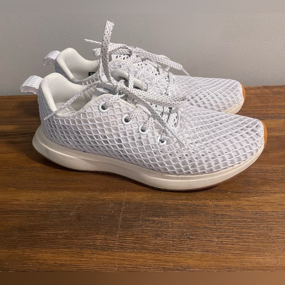 NOBULL Women’s Mesh Runner - Picture 5 of 10